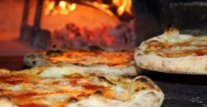 La Magia della Cottura: Come la Temperatura del Forno Influisce sulla Pizza